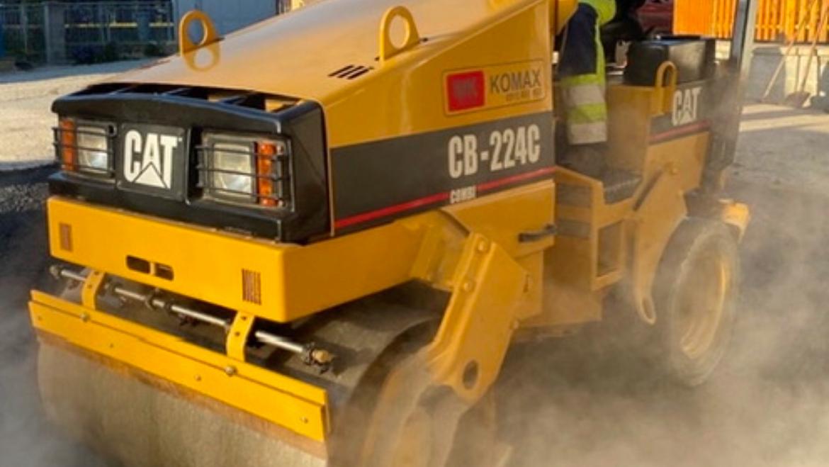 CAT CB-224C